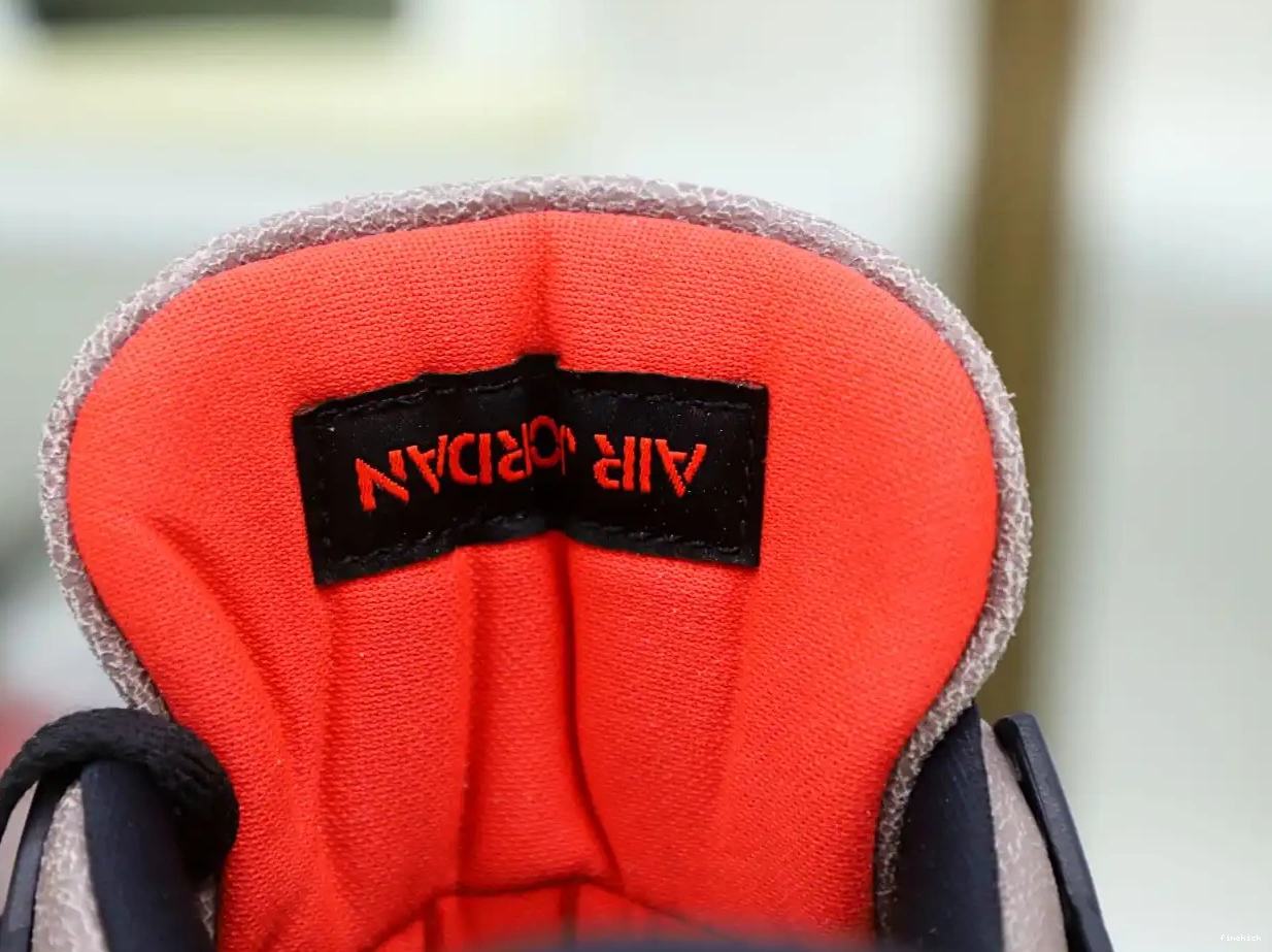4 RETRO HAZE' 'TAUPE AIR JORDAN 0605
